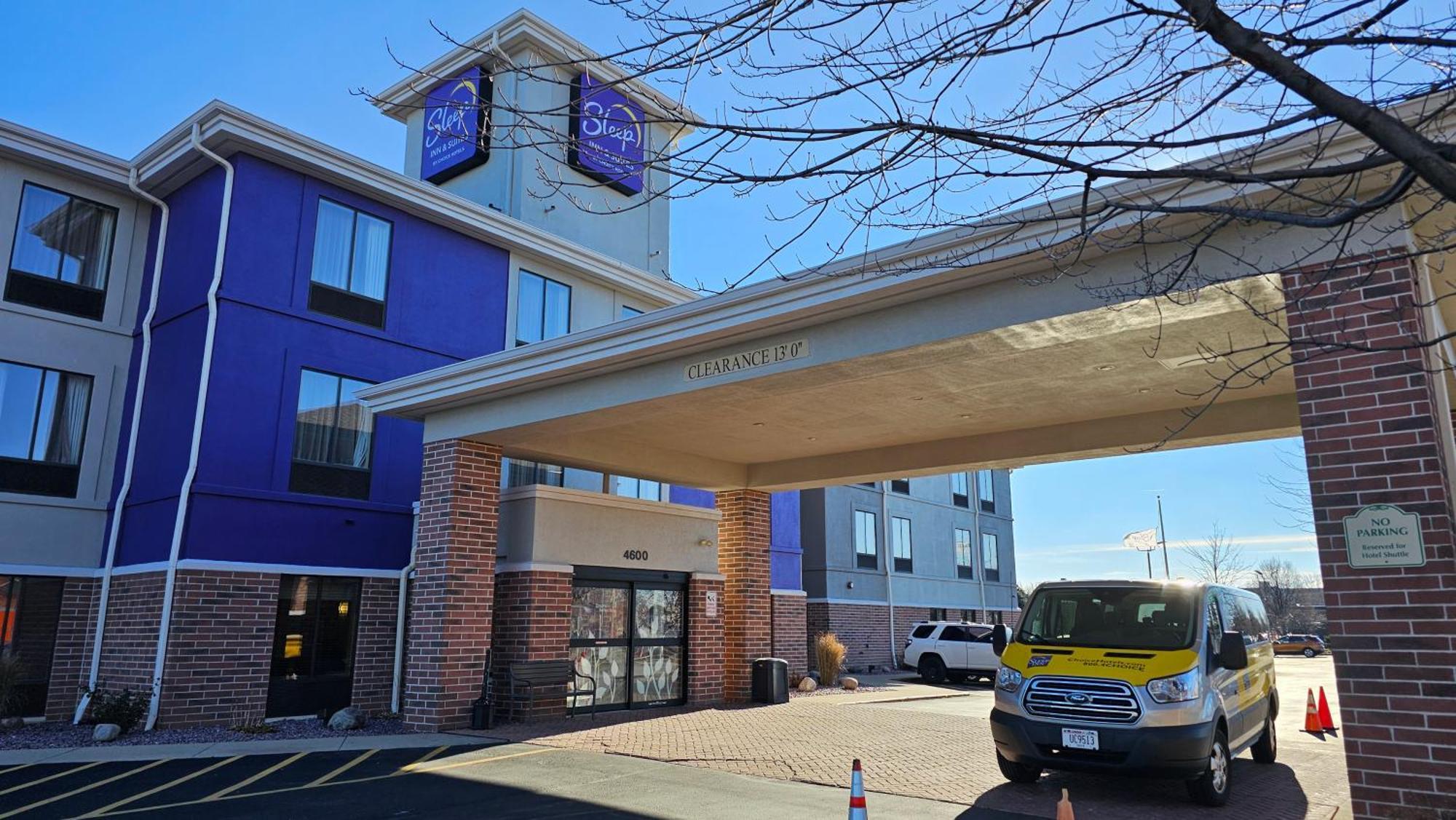Sleep Inn & Suites Airport Milwaukee Dış mekan fotoğraf